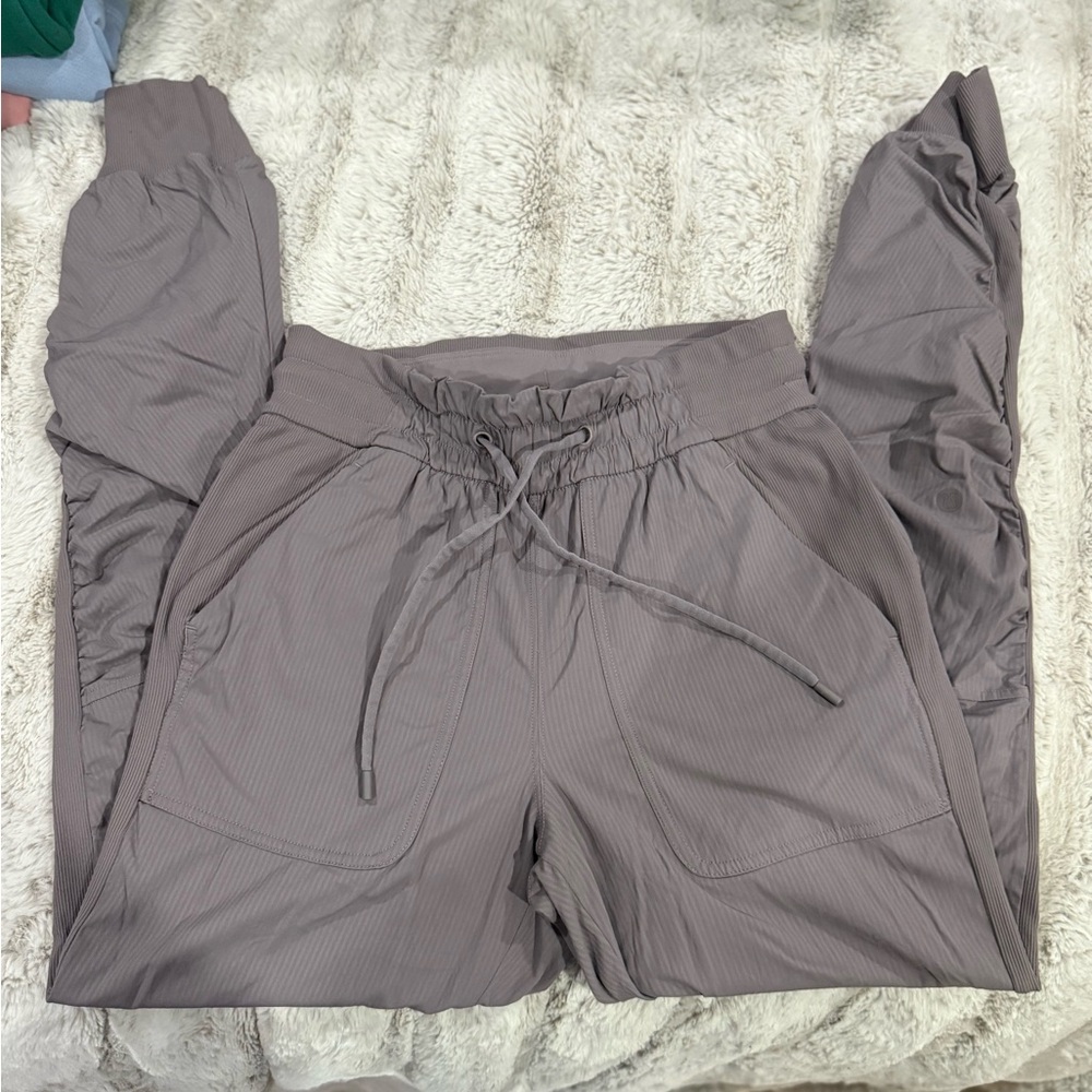 Lululemon Athletica Gray Jogger Pants